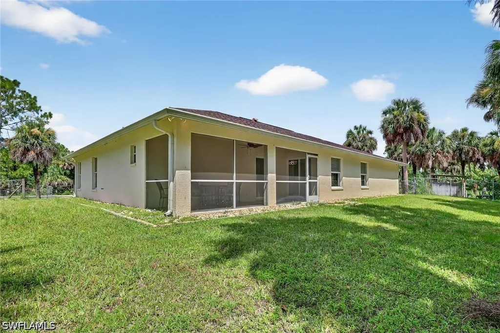 850 29th Street SW Naples FL 34117