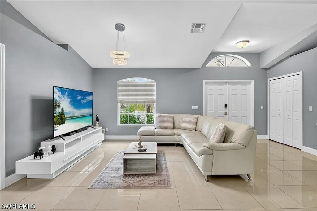 850 29th Street SW Naples FL 34117