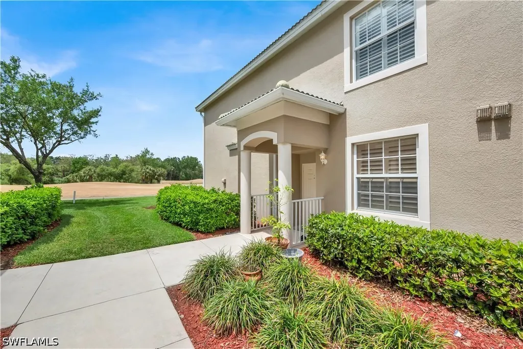 3495 Laurel Greens Lane S Naples FL 34119