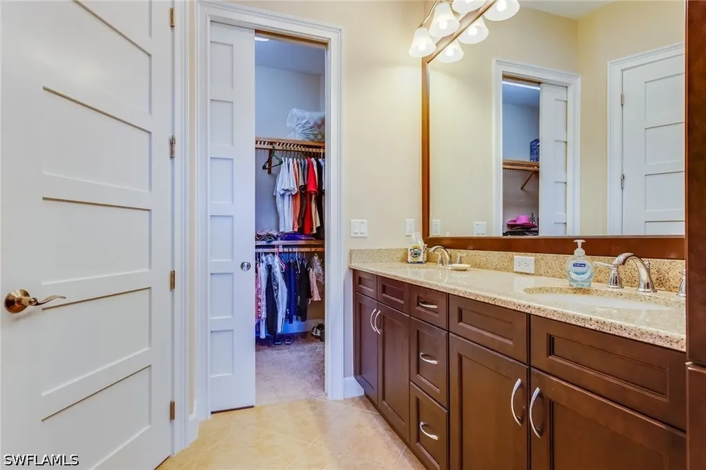 7096 Dominica Drive Naples FL 34113