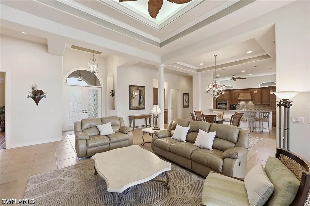 8907 Shenendoah Circle Naples FL 34113