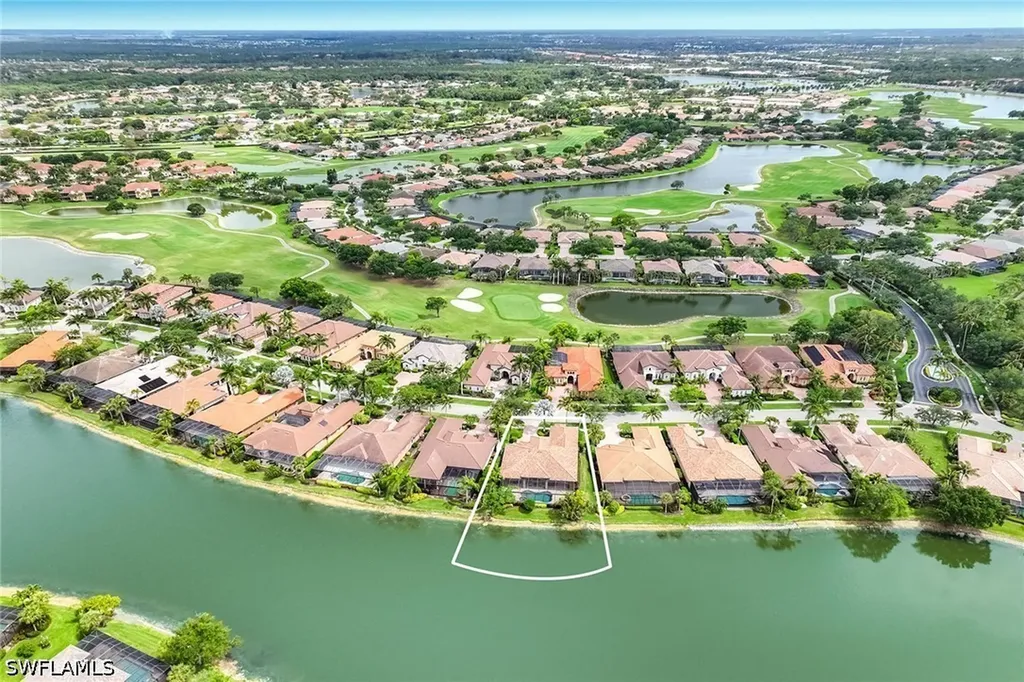 8907 Shenendoah Circle Naples FL 34113