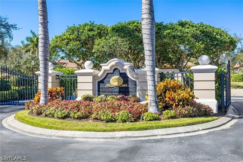 8907 Shenendoah Circle Naples FL 34113