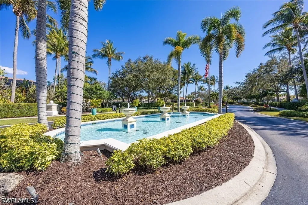 8907 Shenendoah Circle Naples FL 34113