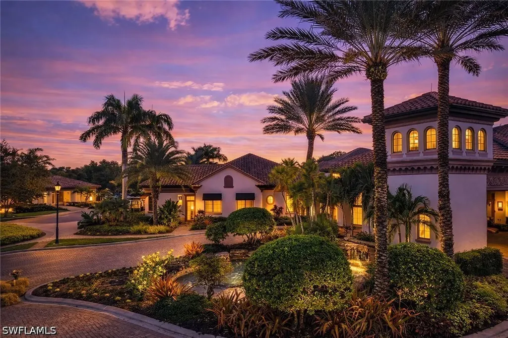 8907 Shenendoah Circle Naples FL 34113