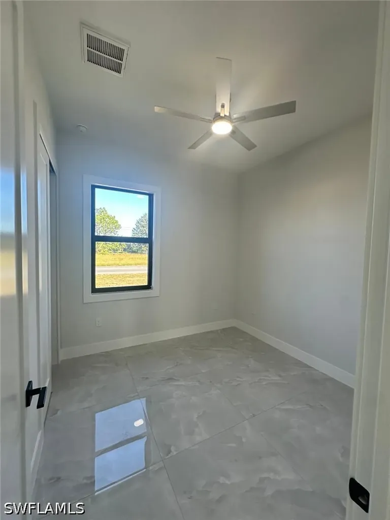 3905 23rd Street SW Lehigh Acres FL 33976
