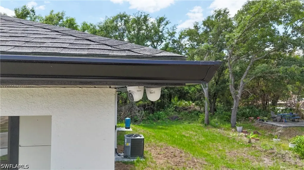 613/615 W 12th Street Lehigh Acres FL 33972