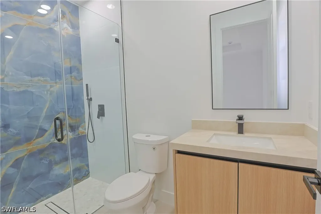 613/615 W 12th Street Lehigh Acres FL 33972