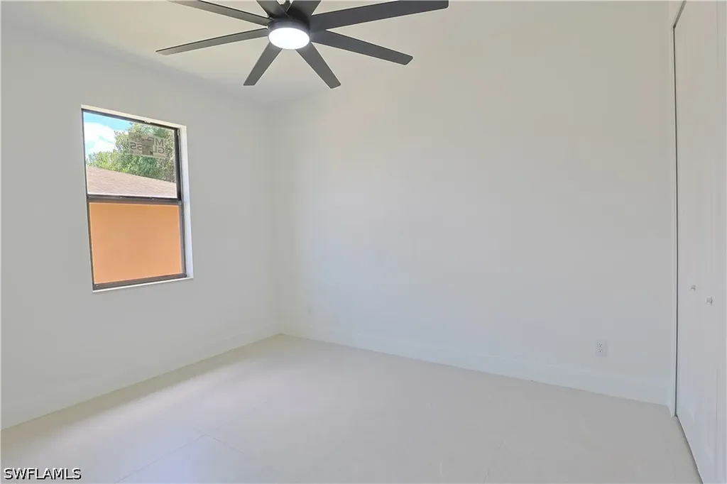 613/615 W 12th Street Lehigh Acres FL 33972