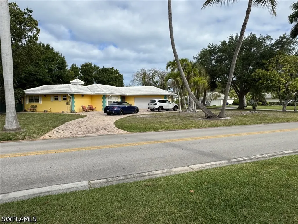 Naples FL, 780 Fountainhead Lane