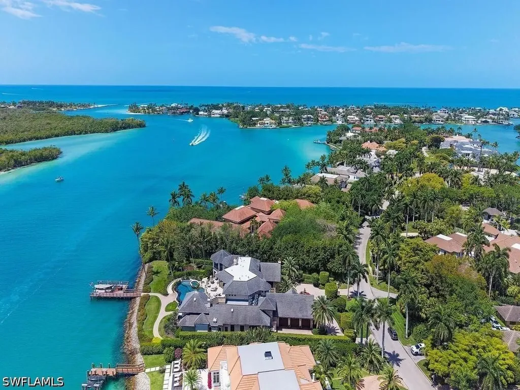 840 Admiralty Parade E Naples FL 34102