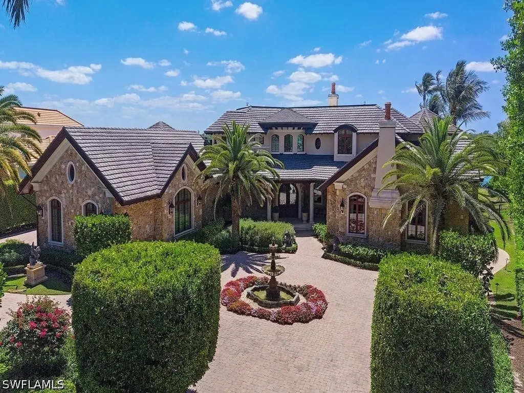 840 Admiralty Parade E Naples FL 34102