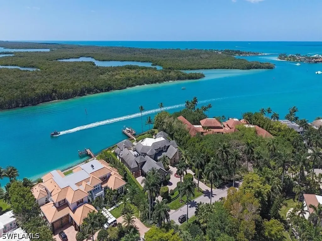 840 Admiralty Parade E Naples FL 34102