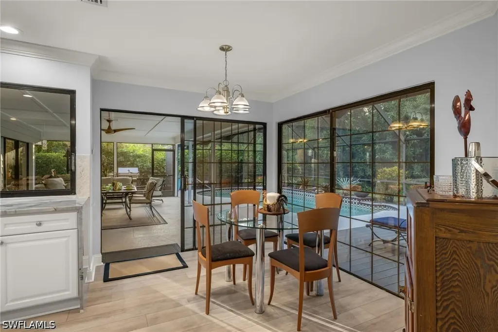 2259 Queens Way Naples FL 34112
