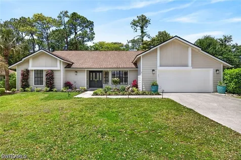 2259 Queens Way Naples FL 34112