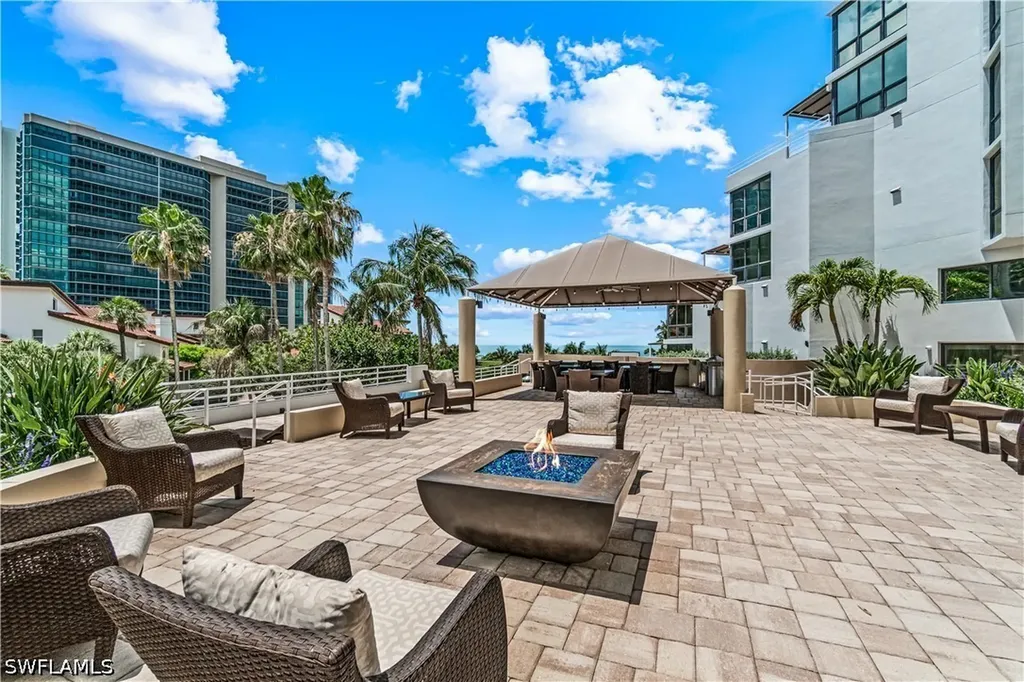 4751 Gulf Shore Boulevard N Naples FL 34103