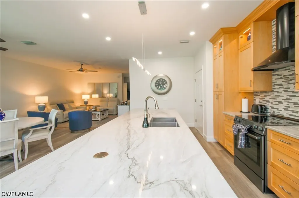 5632 Whisperwood Boulevard Naples FL 34110