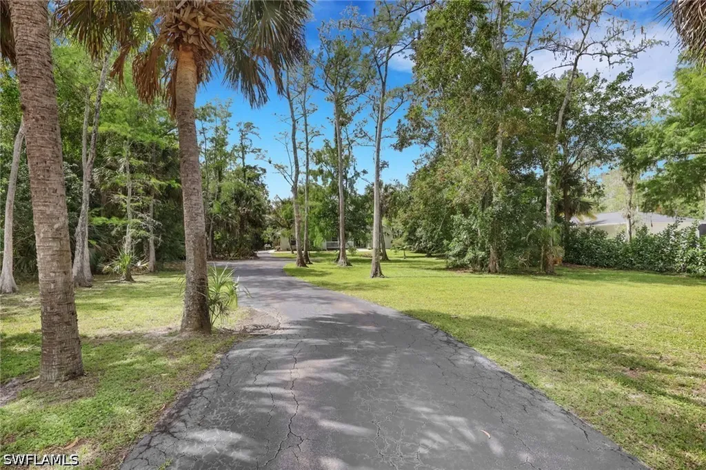 5810 Lancewood Way Naples FL 34116