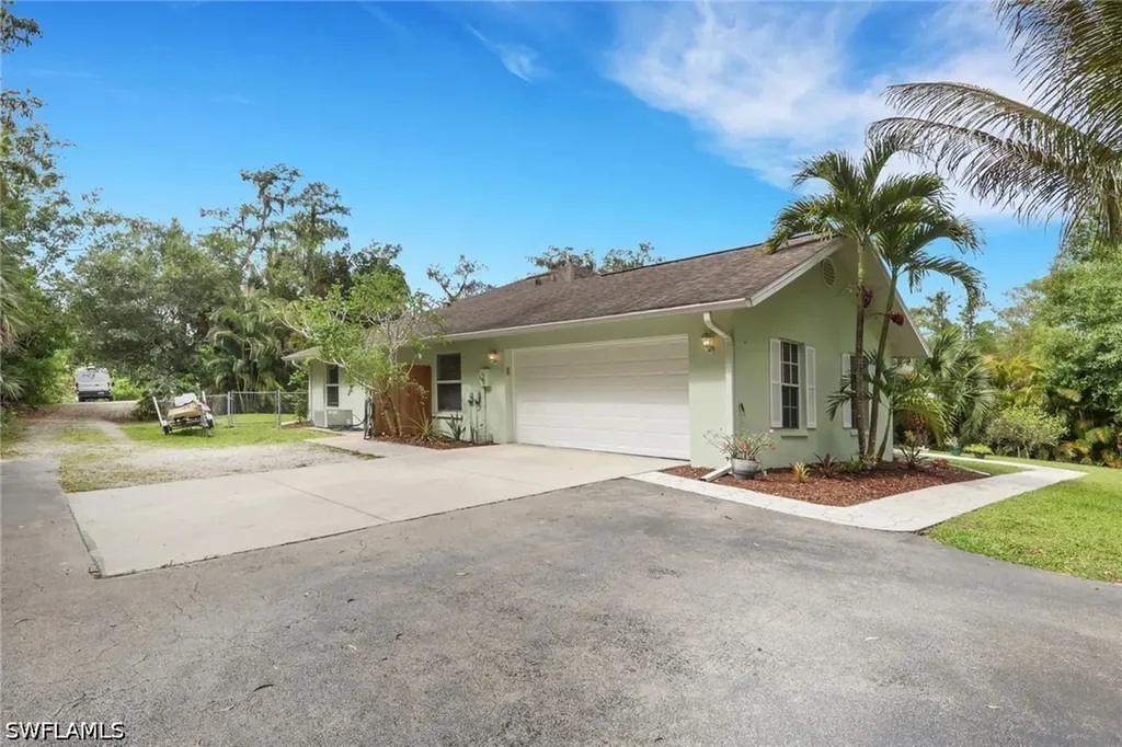 5810 Lancewood Way Naples FL 34116