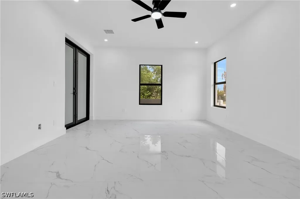 3307 E 17th Street Lehigh Acres FL 33972
