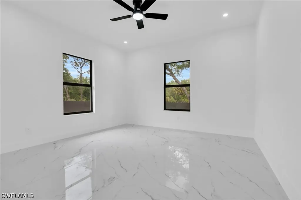 3307 E 17th Street Lehigh Acres FL 33972