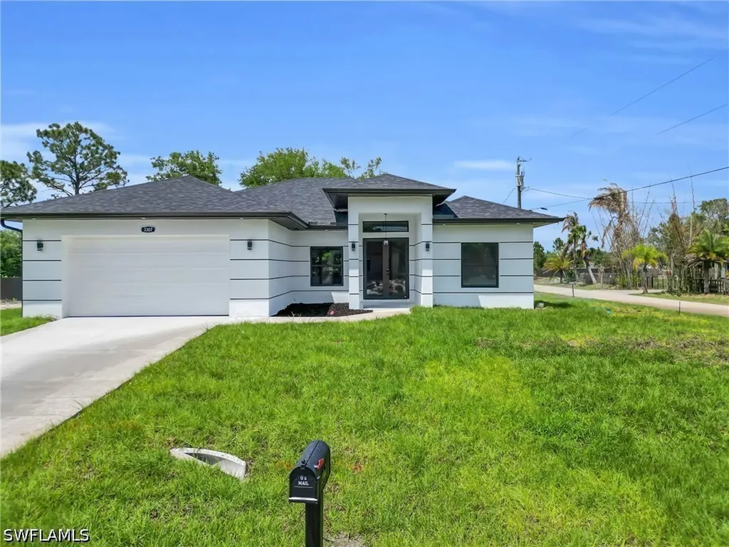 3307 E 17th Street Lehigh Acres FL 33972