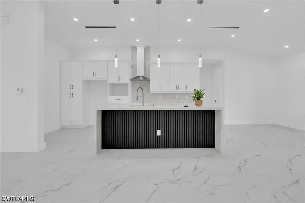 3307 E 17th Street Lehigh Acres FL 33972
