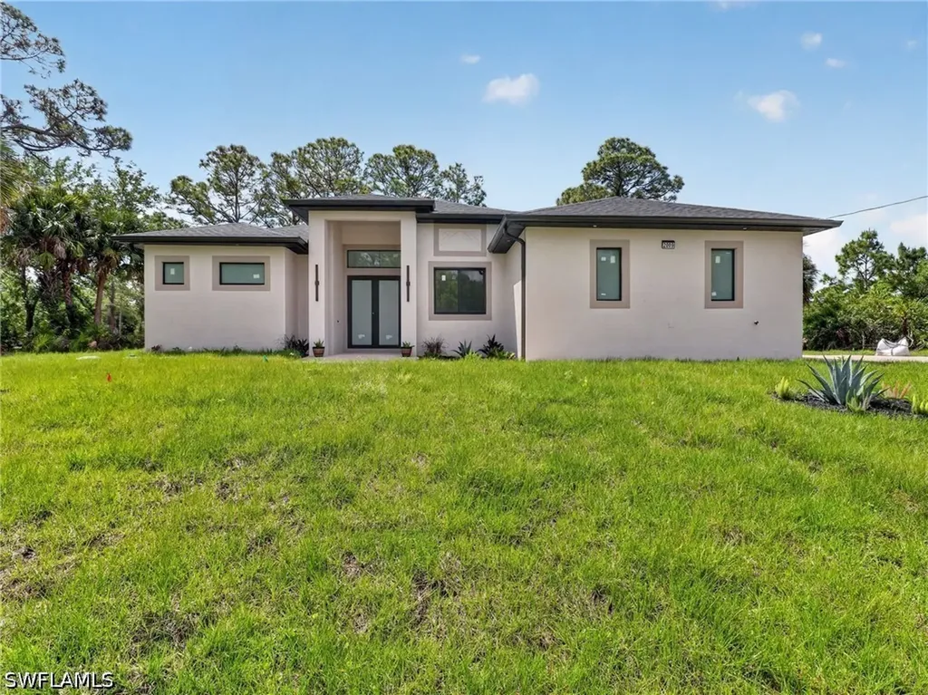 2009 Dixie Way Lehigh Acres FL 33972