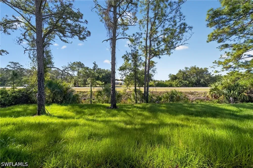 2009 Dixie Way Lehigh Acres FL 33972