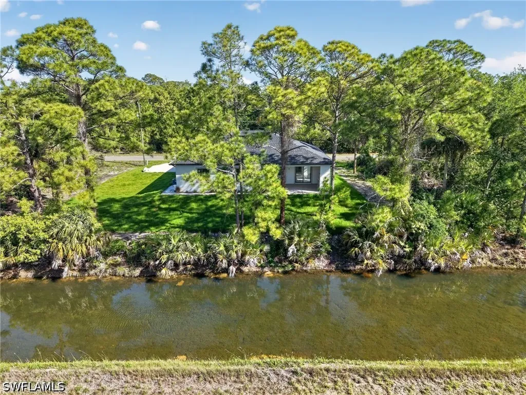 2009 Dixie Way Lehigh Acres FL 33972