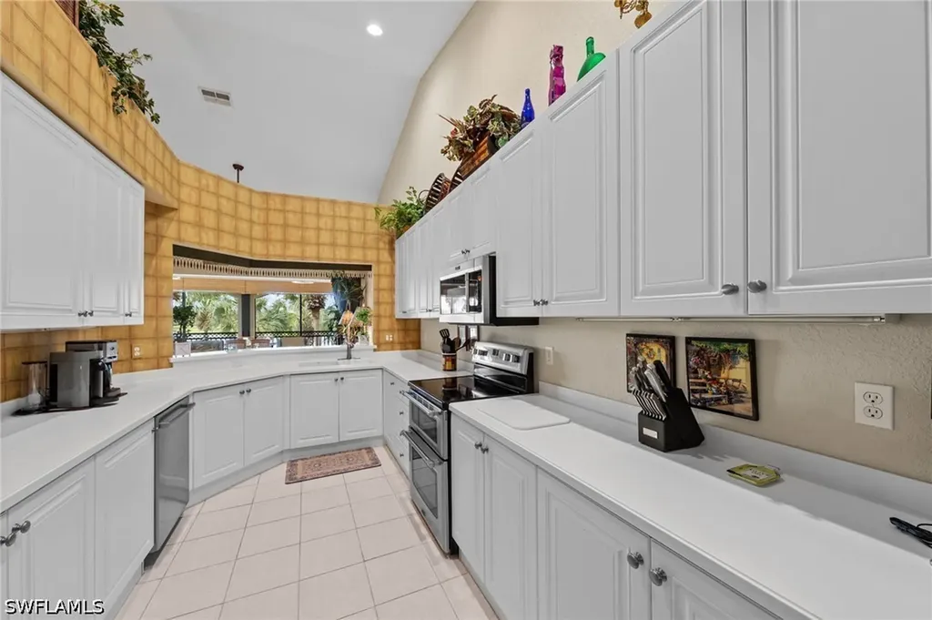 3920 Deer Crossing Court Naples FL 34114