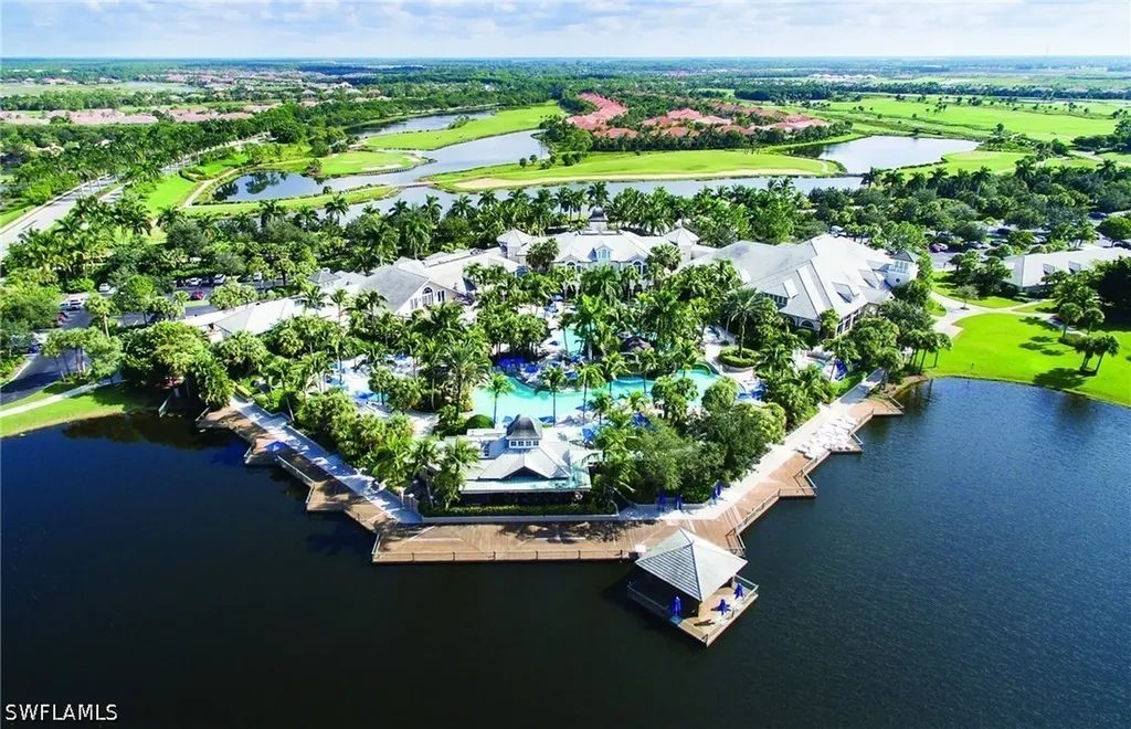 3920 Deer Crossing Court Naples FL 34114