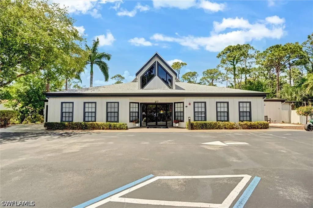 15512 Cedarwood Lane Naples FL 34110