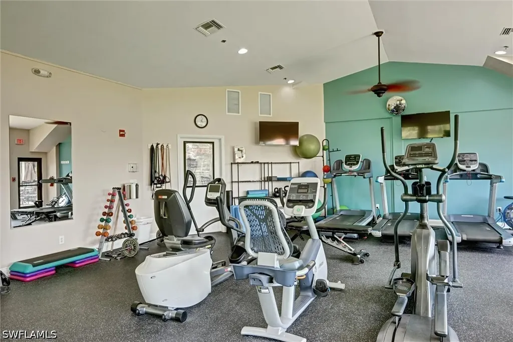 15512 Cedarwood Lane Naples FL 34110