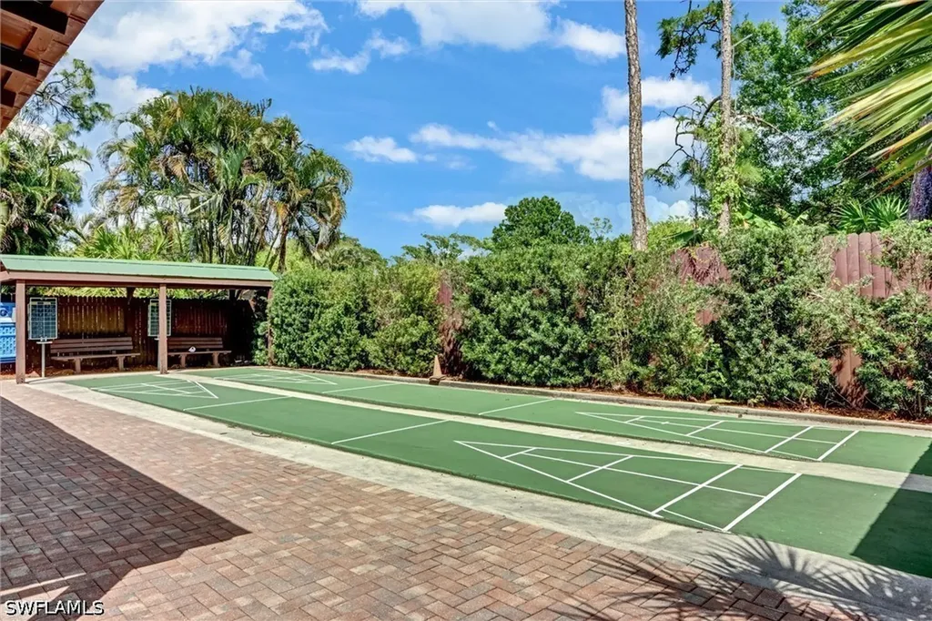 15512 Cedarwood Lane Naples FL 34110