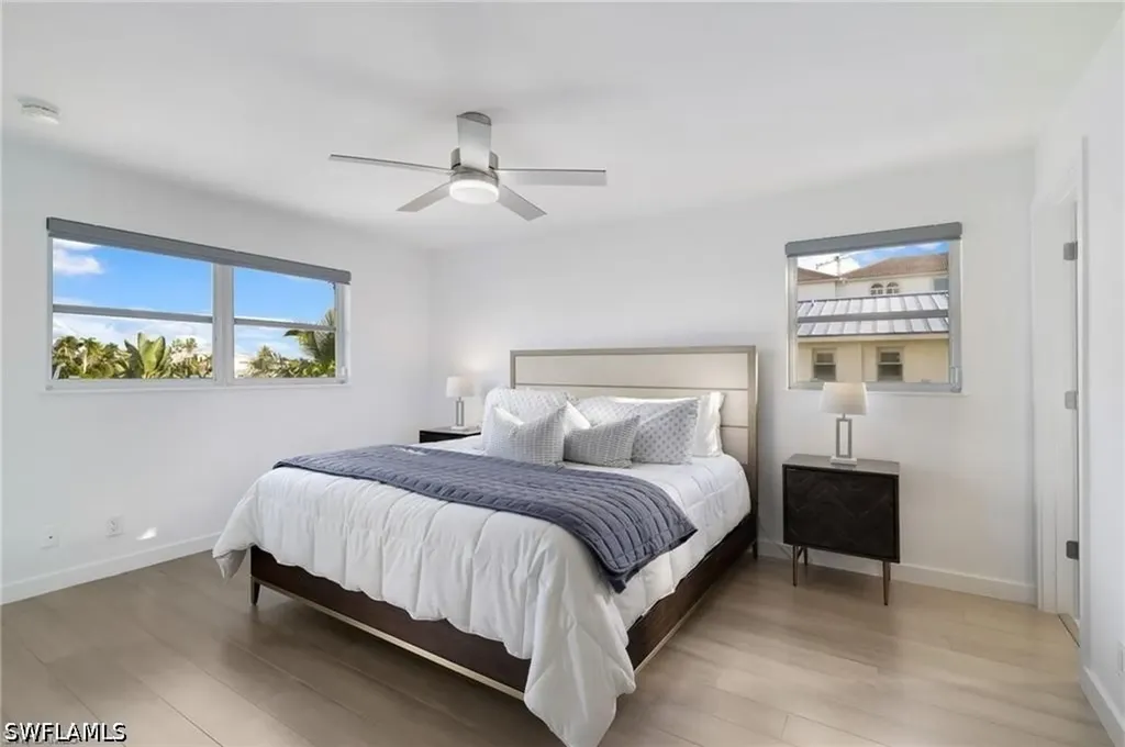 9486 Gulf Shore Drive Naples FL 34108