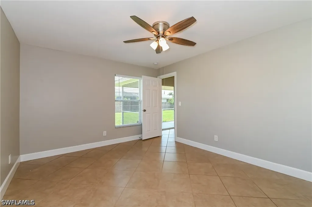 929 SW 31st Street Cape Coral FL 33914