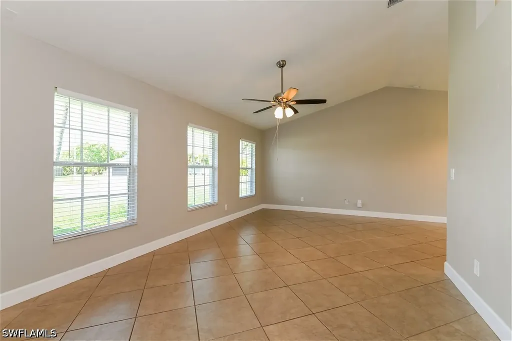 929 SW 31st Street Cape Coral FL 33914