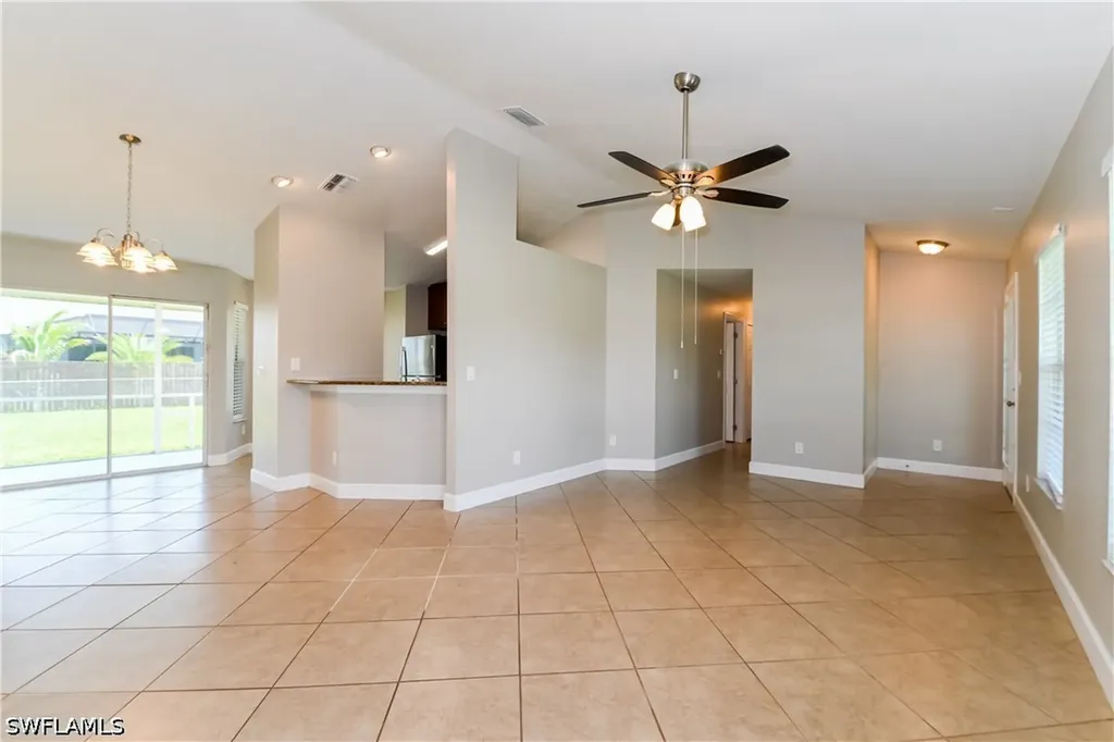 929 SW 31st Street Cape Coral FL 33914