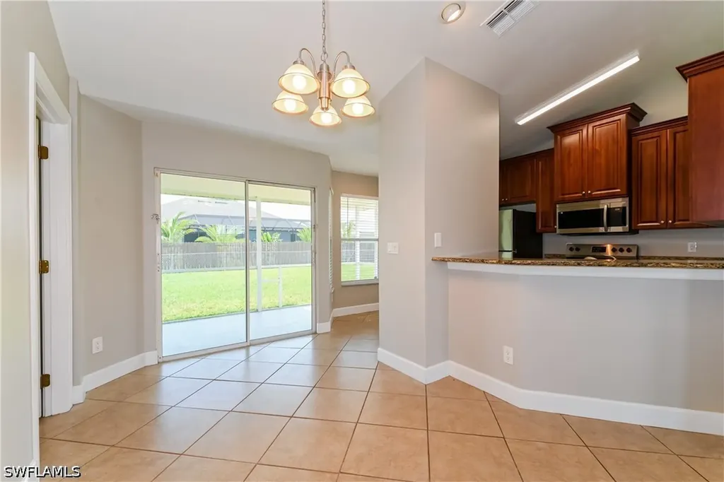 929 SW 31st Street Cape Coral FL 33914