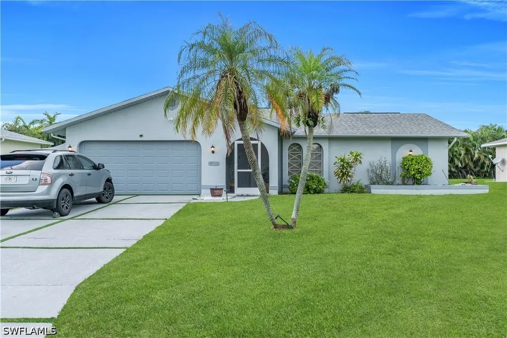 4424 SW 13th Avenue Cape Coral FL 33914