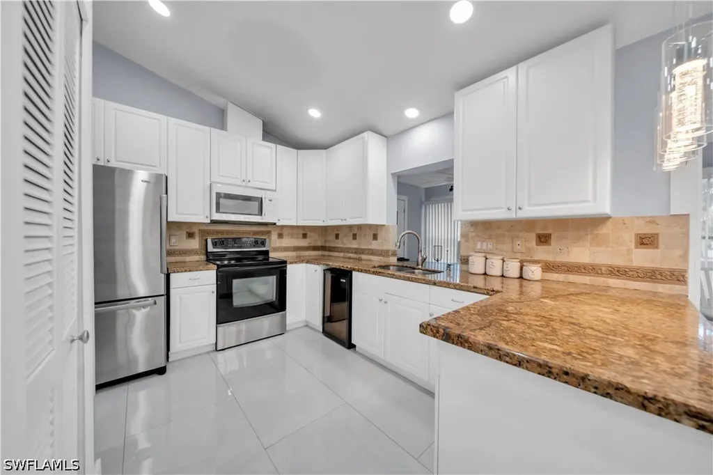 4424 SW 13th Avenue Cape Coral FL 33914