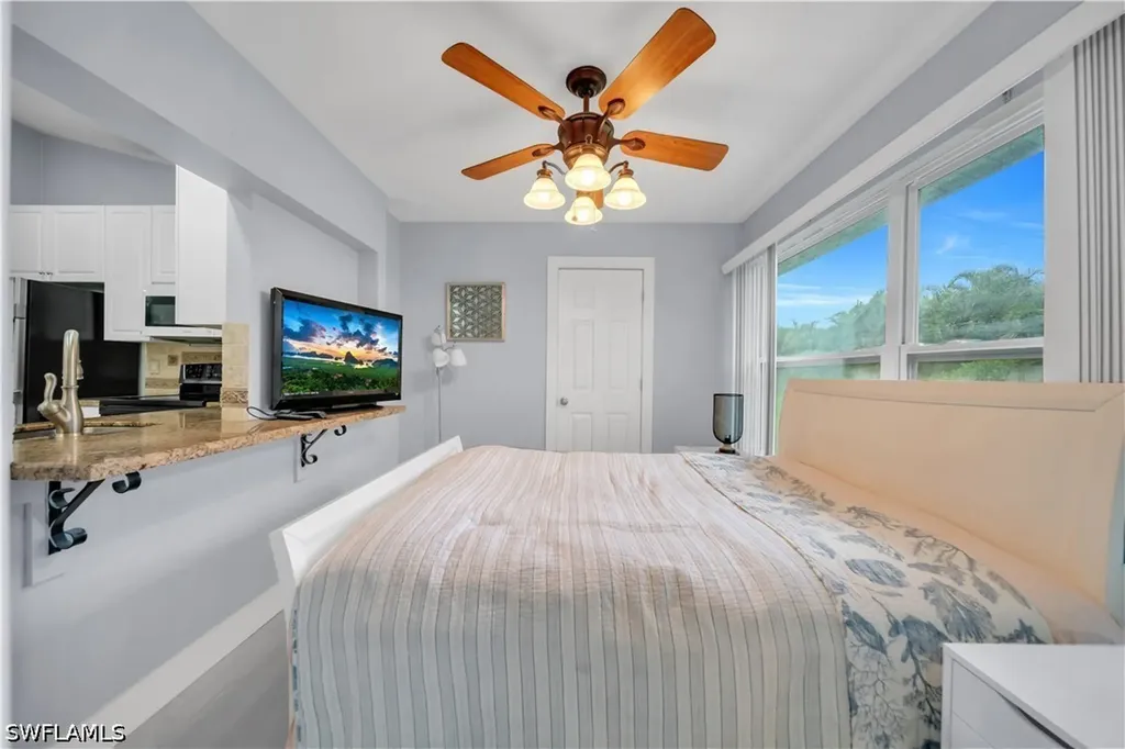 4424 SW 13th Avenue Cape Coral FL 33914