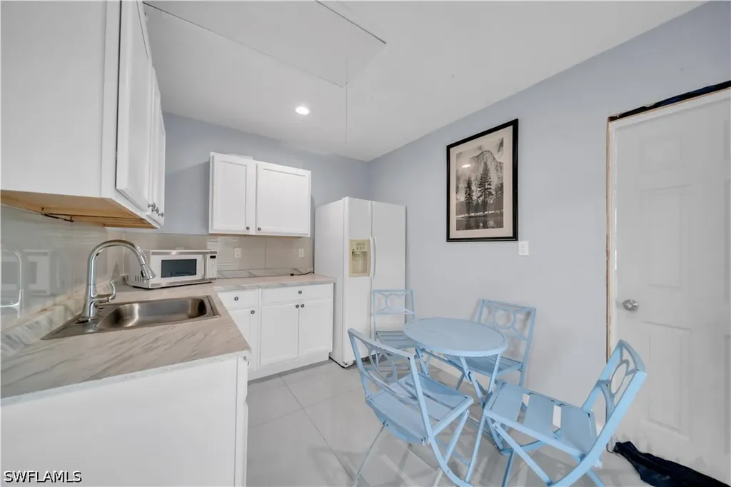 4424 SW 13th Avenue Cape Coral FL 33914