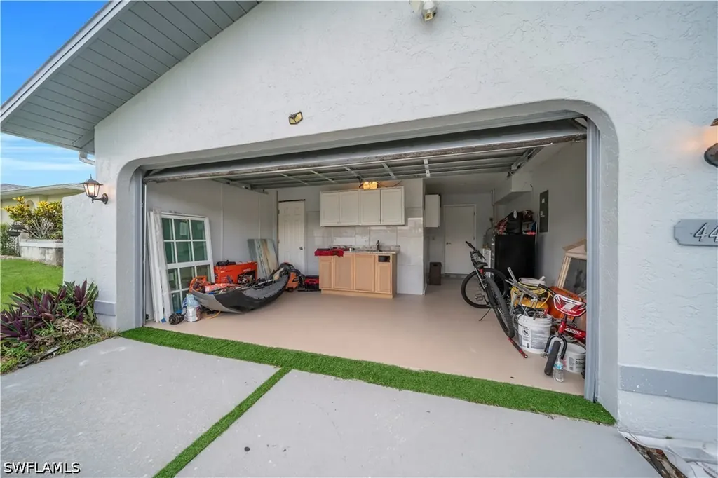 4424 SW 13th Avenue Cape Coral FL 33914