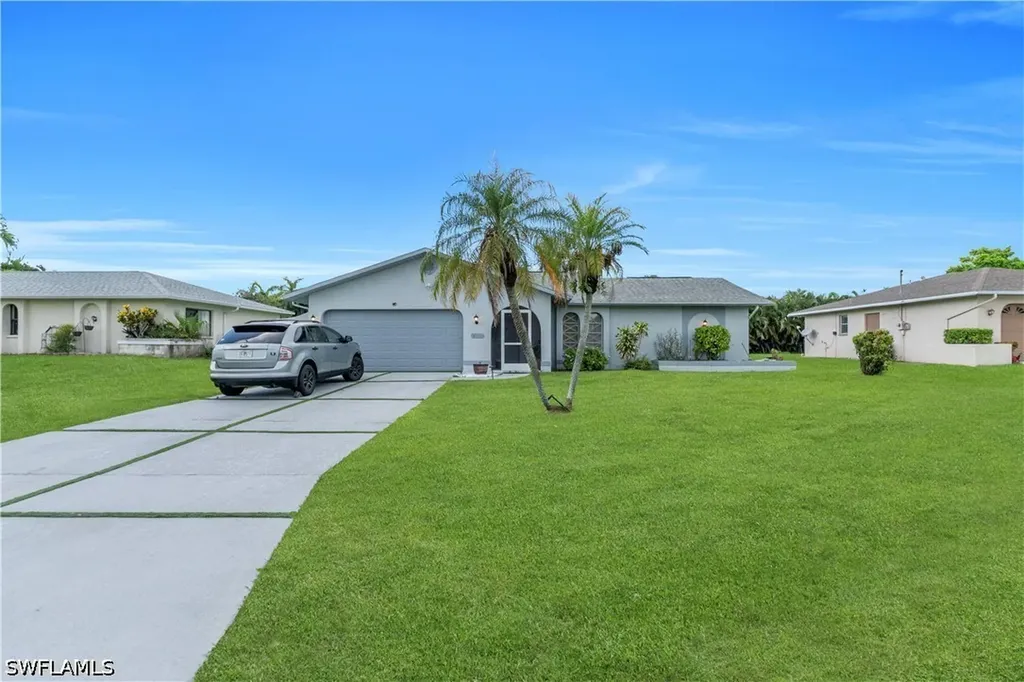 4424 SW 13th Avenue Cape Coral FL 33914