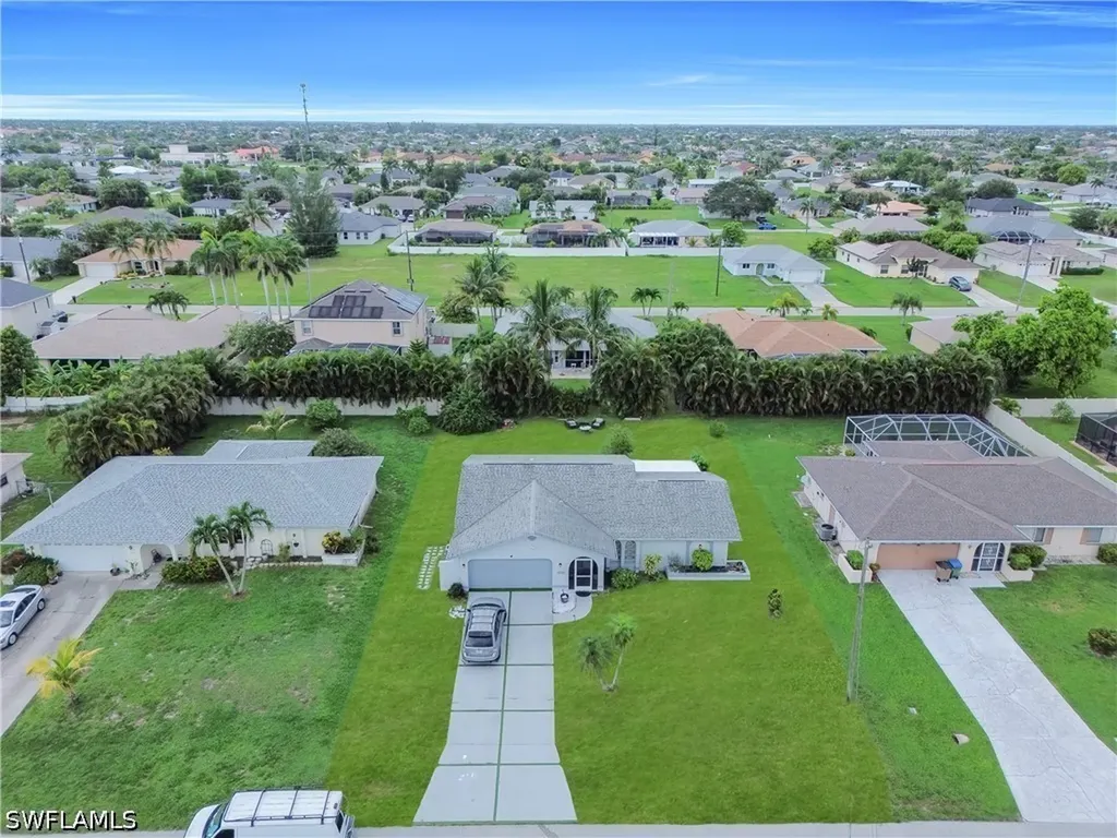4424 SW 13th Avenue Cape Coral FL 33914