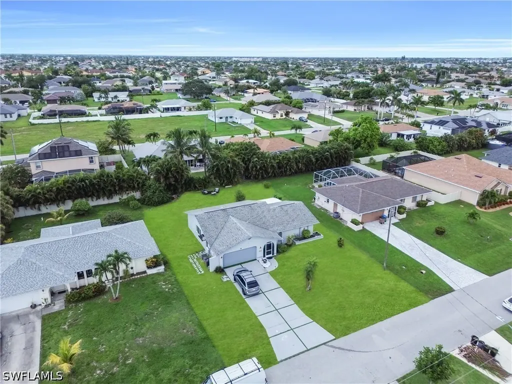 4424 SW 13th Avenue Cape Coral FL 33914