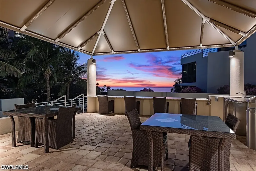 4751 Gulf Shore Boulevard N Naples FL 34103