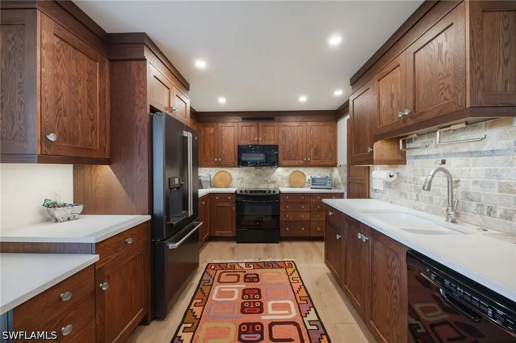 106 Wilderness Drive Naples FL 34105